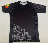 Image 1 of MAAYUL songlines adult rash guard 