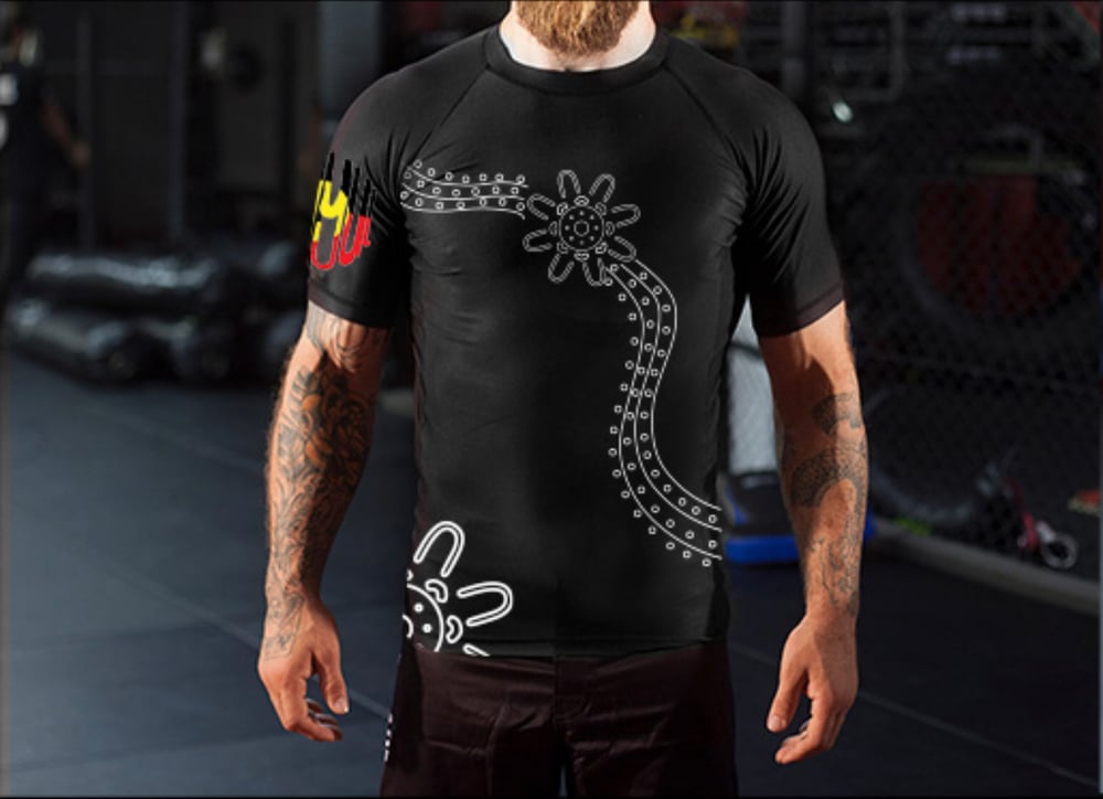 MAAYUL meeting place adult rash guard