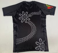 Image 2 of MAAYUL meeting place adult rash guard