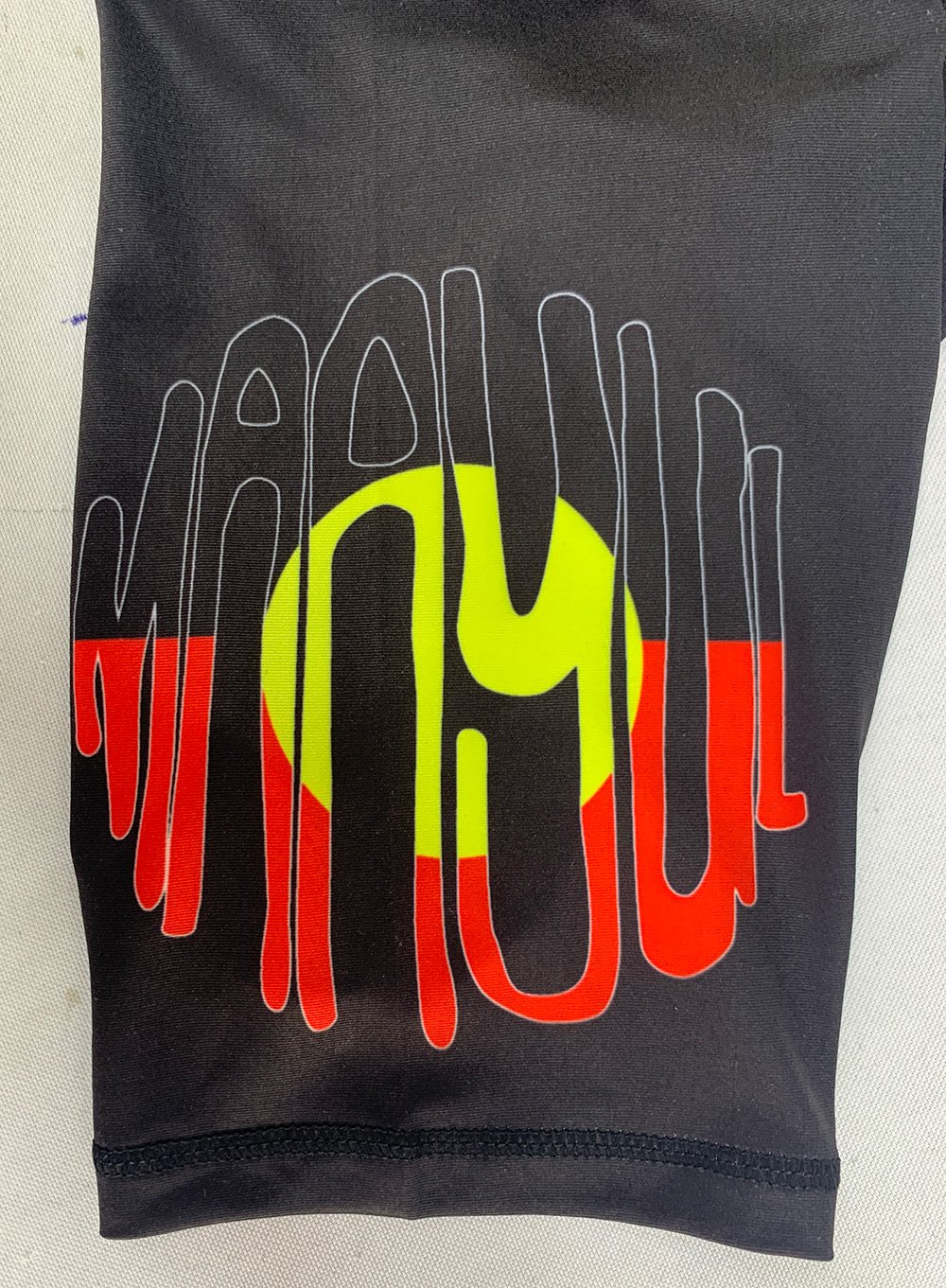 MAAYUL meeting place youth rash guard