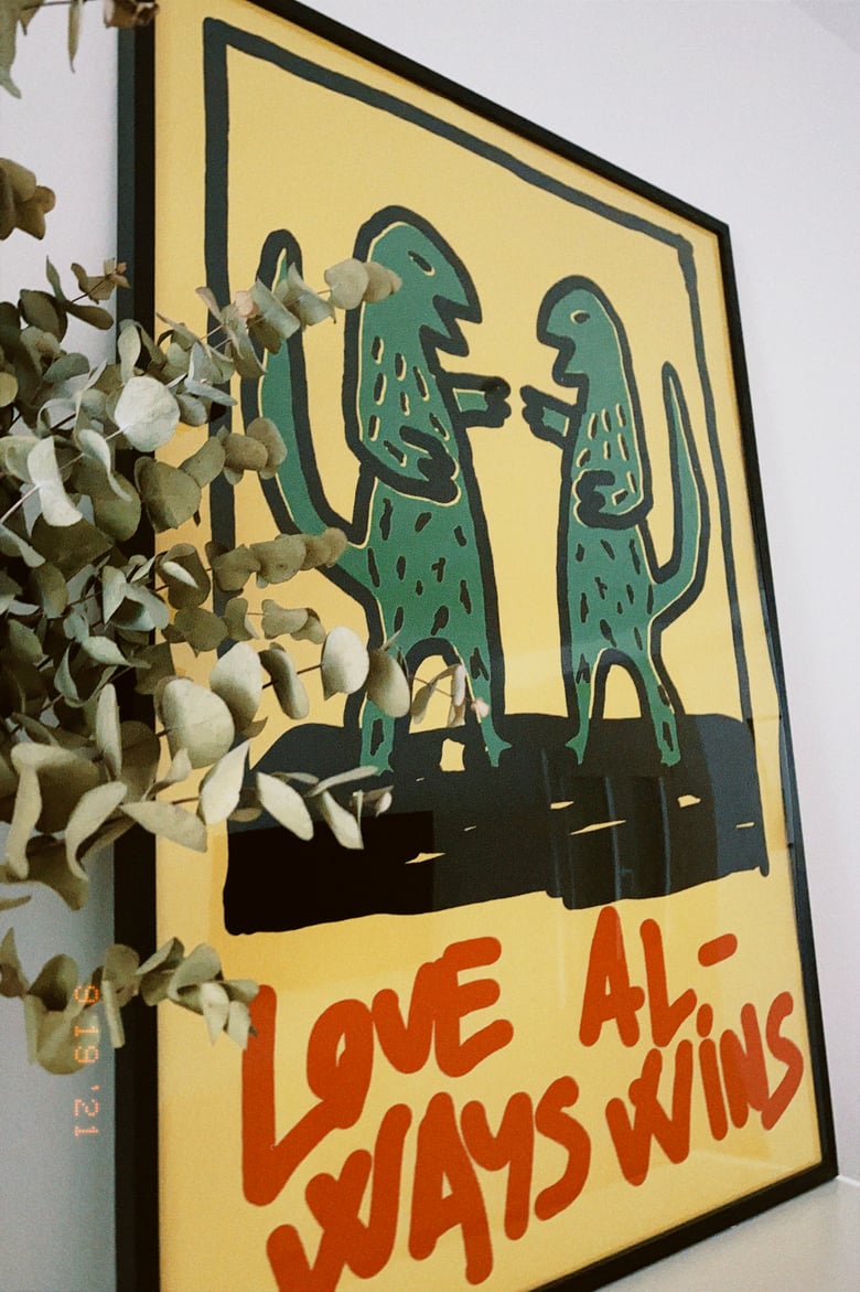 Image of Póster “Love Always Wins”