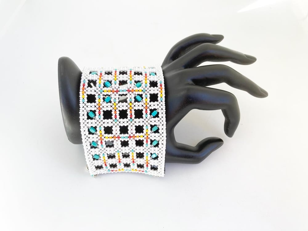 Image of Beaded trellis bracelet with Sleeping beauty turquoise (Reversible) 