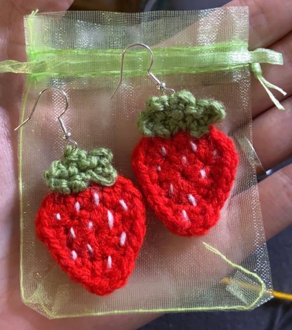 Image of Strawberry Earrings 