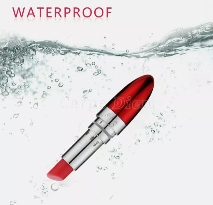 MY RED LIPSTCK VIBRATOR