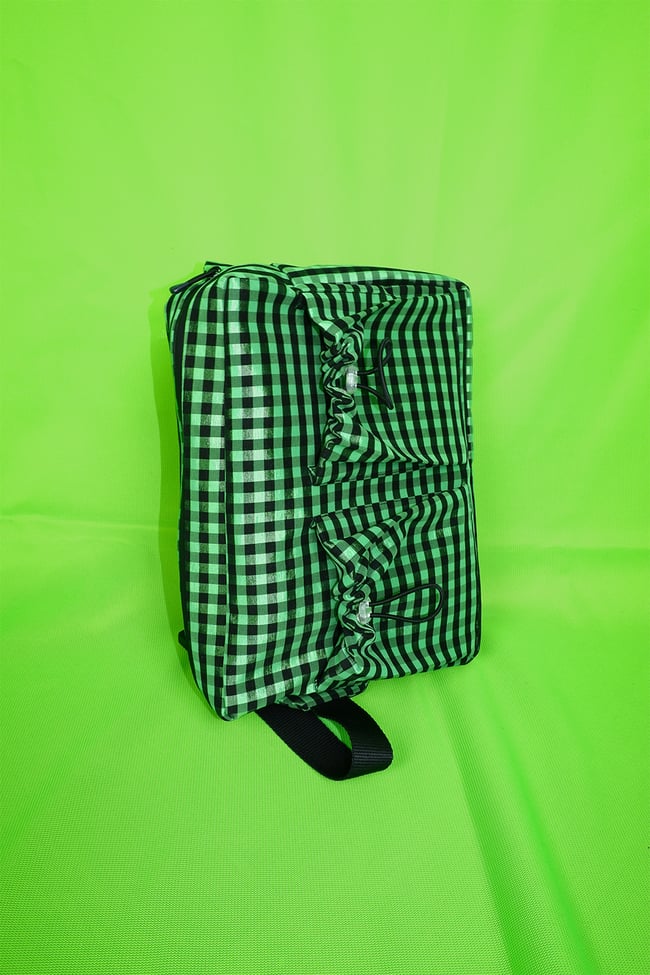 Chequered XL cross bag in green
