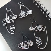 Image 5 of doodle face earrings #3