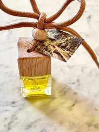 Image 2 of Luxury Rose Gold or Bamboo Car Diffuser eau de parfum