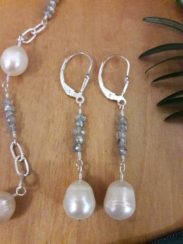 Image of Oval White Pearls Earrings with Labradorites 4VW
