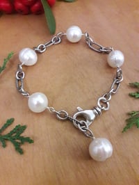 Image 4 of Sterling Chain Bracelet with White Pearls 1YB