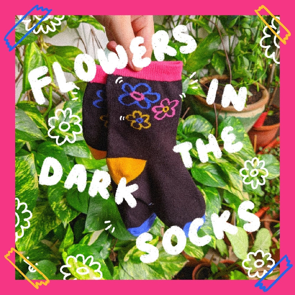 [Flowers in the Dark] SOCKS