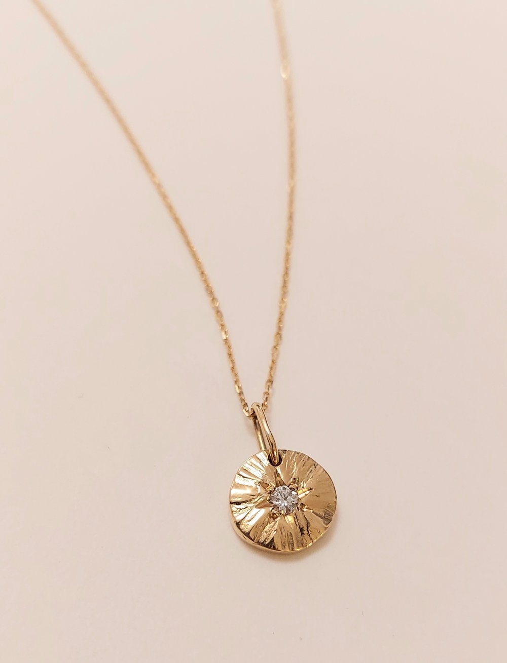 Image of Médaille Sun diamant