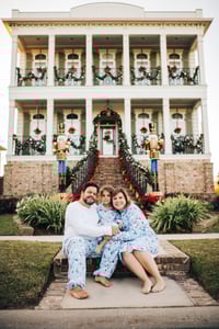 Image 2 of Holiday Micro Mini Sessions at The Kraken House NOLA