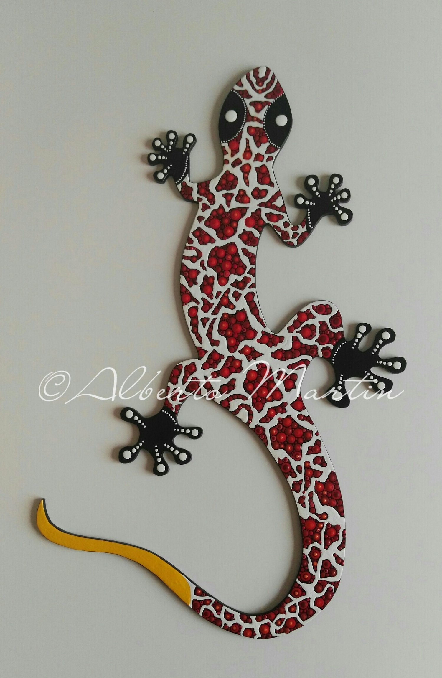 Image of Lizard - Gecko 6/ dot art mdf/ handpainted/ Gift ideas/ by Alberto Martin