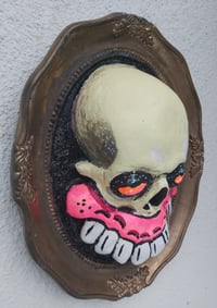 Image 4 of SKULLPTURE 