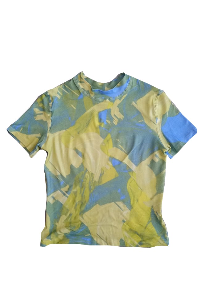 Image of H U E  | top