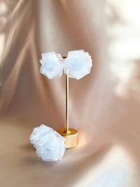 Snow, Ribbon Earrings, Light weight
