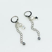 Image 2 of Star earrings 