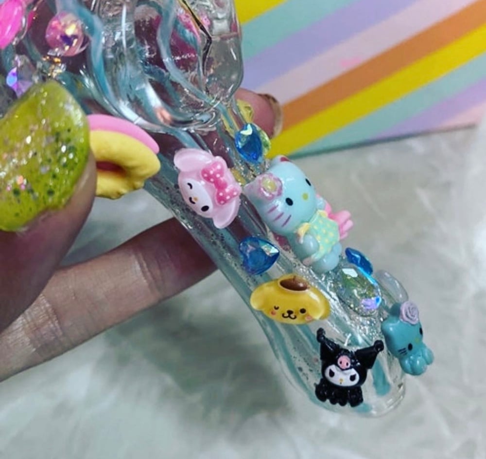 Sanrio sea foam pipe 