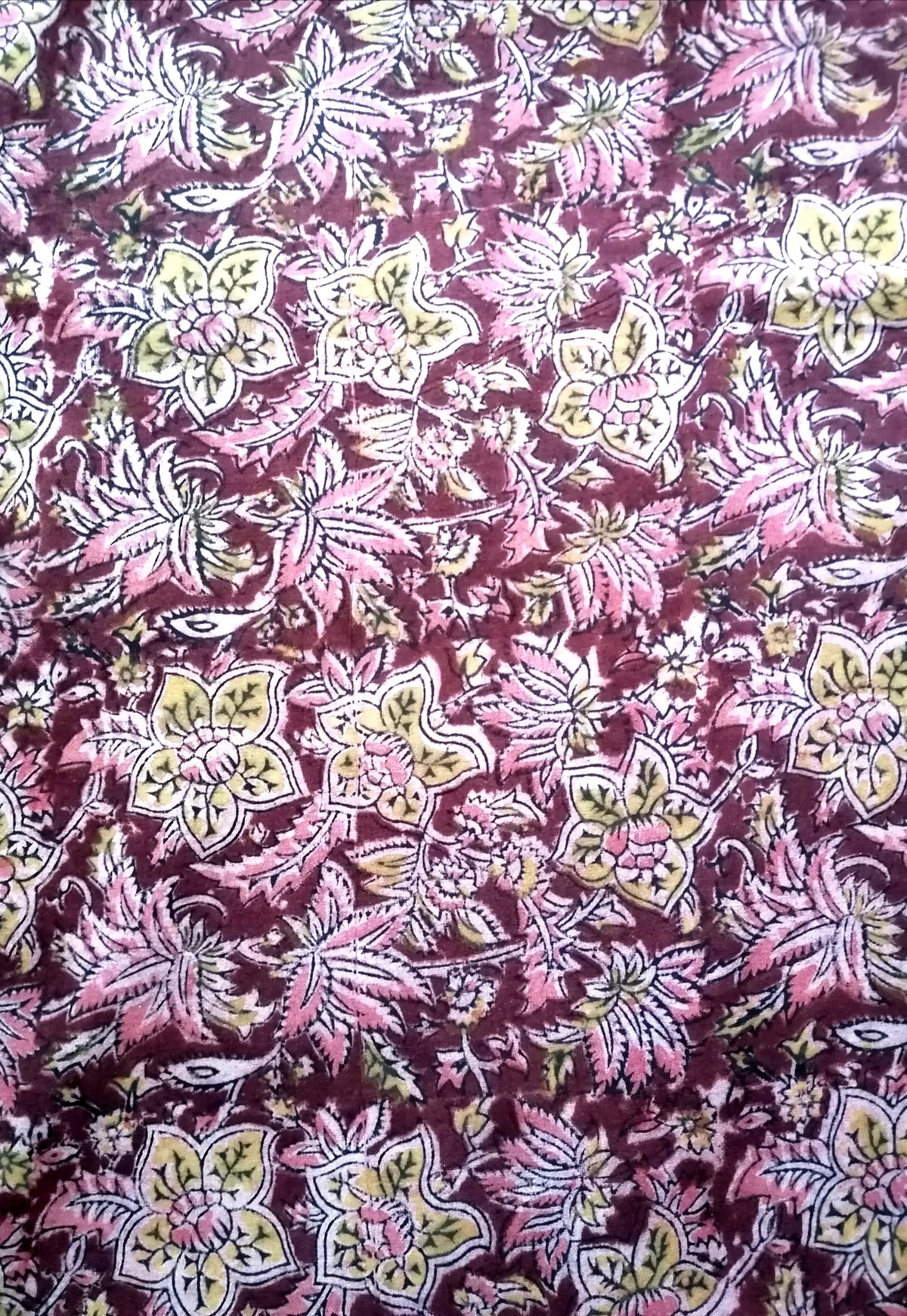 Image of Namasté fabric bordeaux