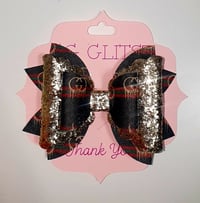 Image 2 of Hair bows