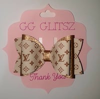 Image 3 of Hair bows