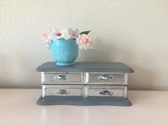 Image of Simple Jewelry Box 1 Drawer 