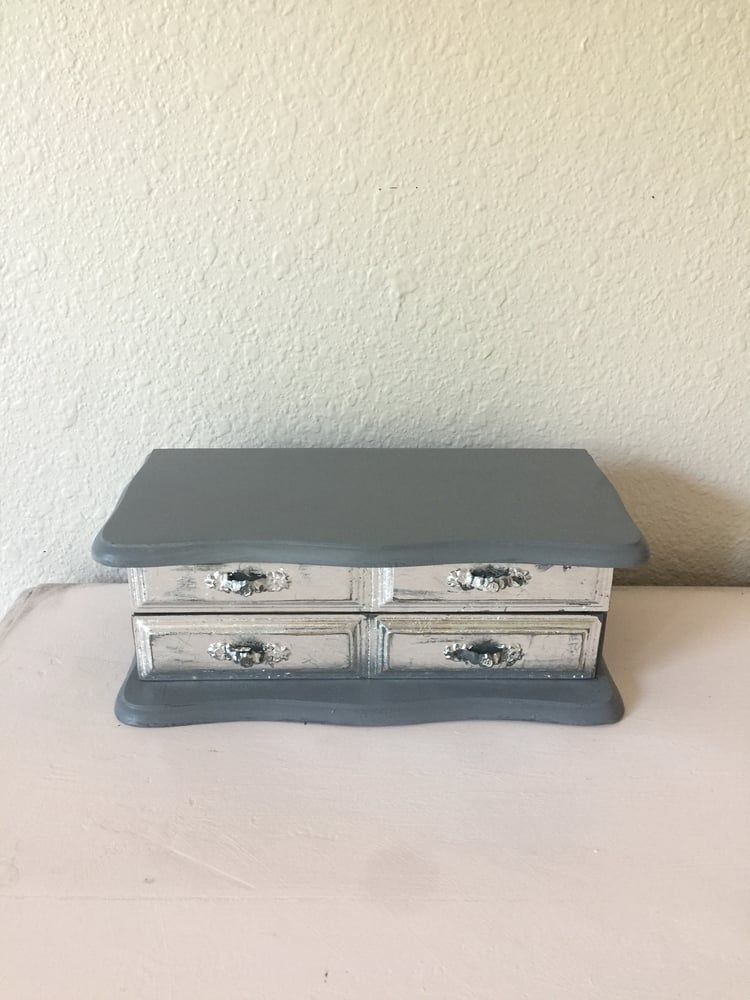 Image of Simple Jewelry Box 1 Drawer 