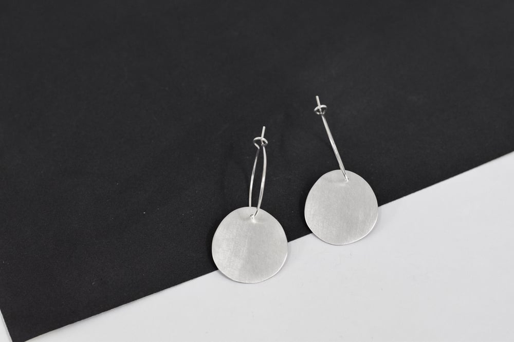 Image of Small Circle Earrings