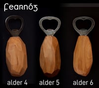 Image 2 of Osclóir buidéal / bottle opener