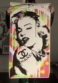 Image 1 of Monroe in colour