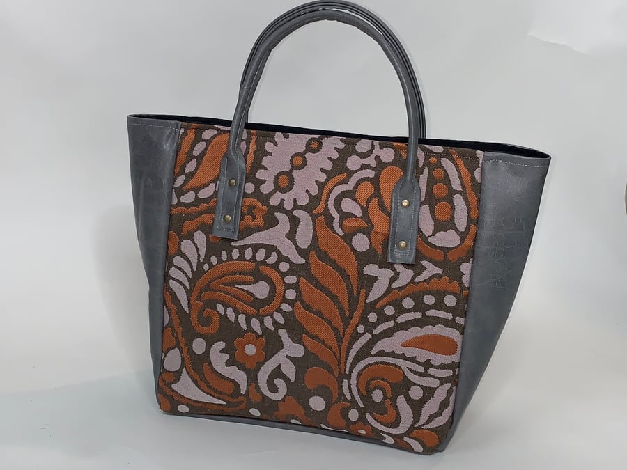 Image of O and G  Tote Bag