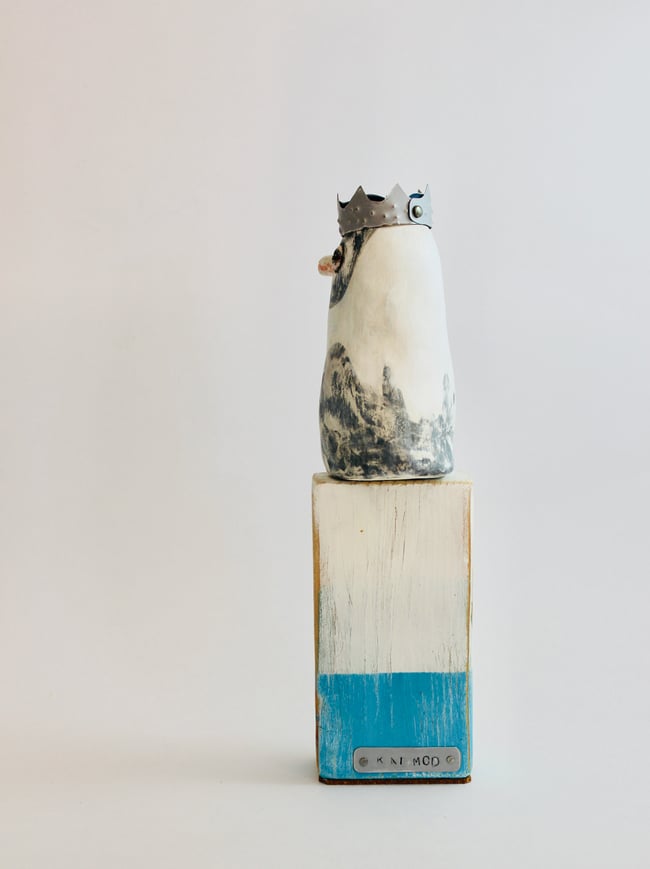 Baron of the Beach Seagull Sculpture