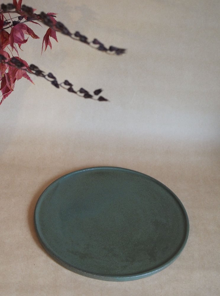 Image of Side plate - Pōuriuri