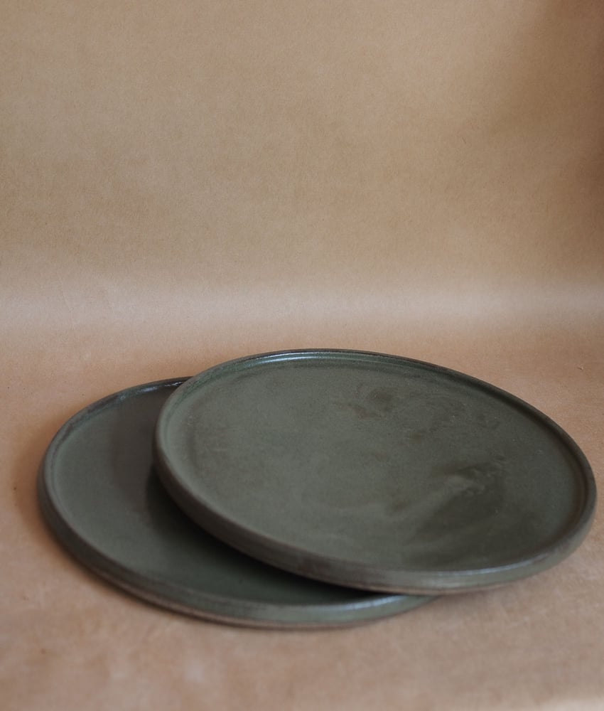 Image of Side plate - Pōuriuri