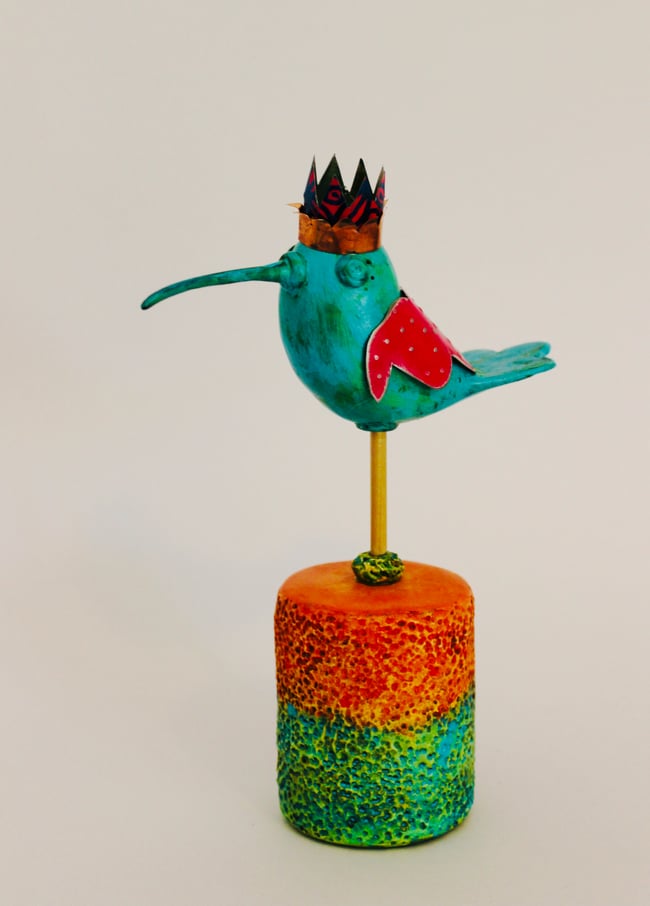 Garden Queen Royal Hummingbird Sculpture