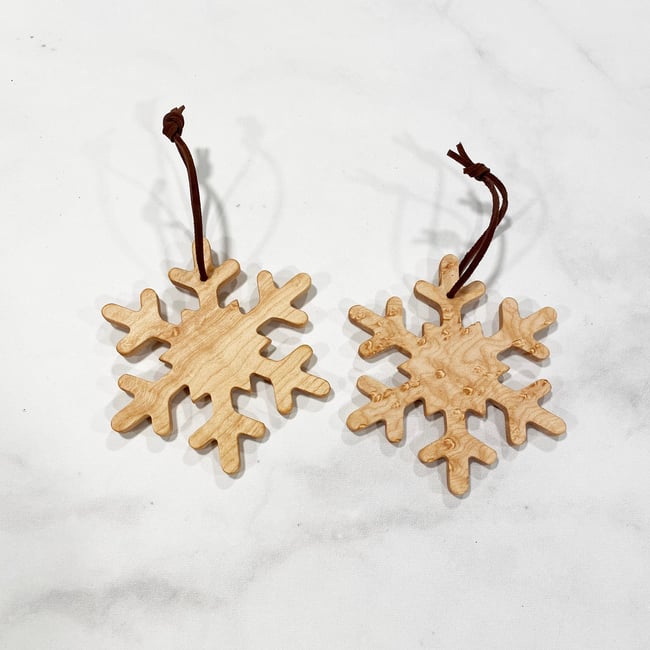 Snowflake ornament (birdseye maple)