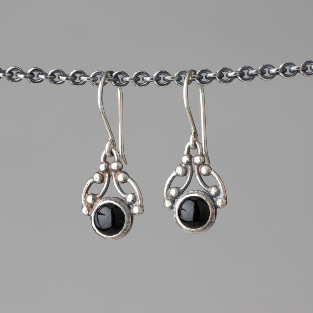 Image of Small Grille Earrings