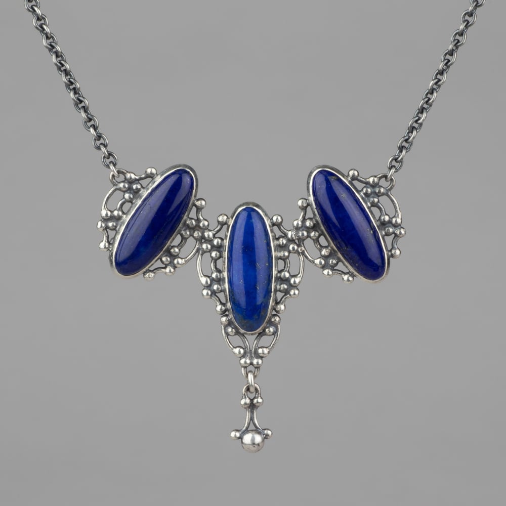 Image of Large Oval Trio Necklace