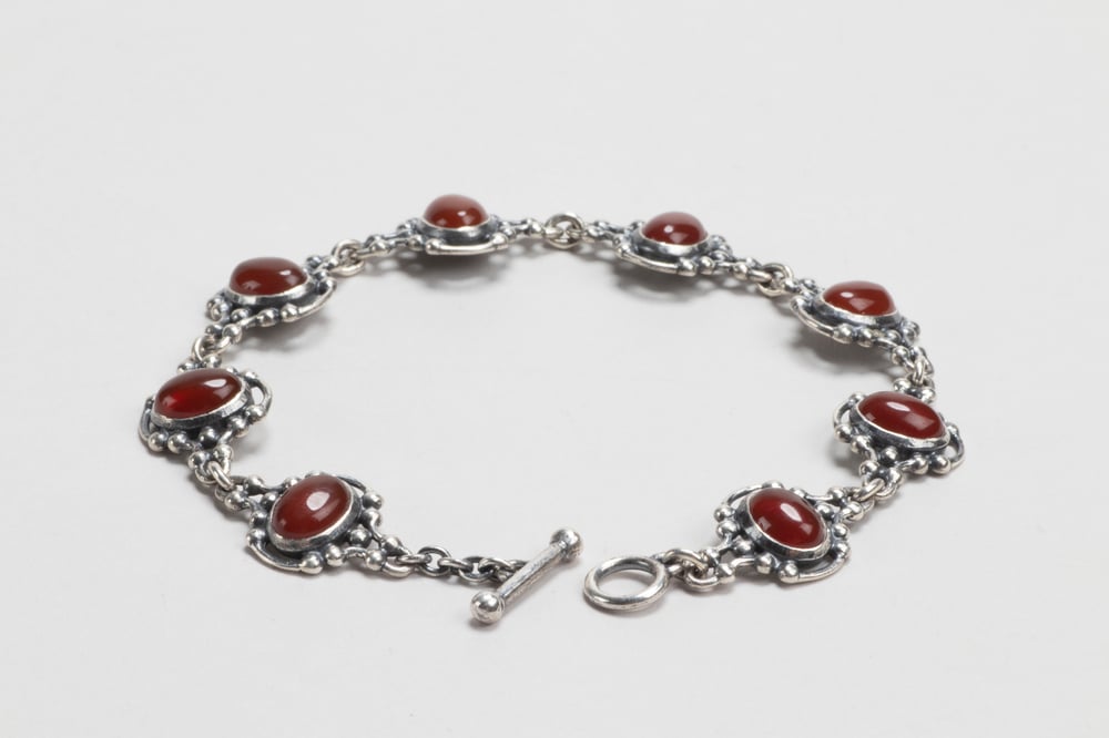 Image of Rounded Arch Bracelet