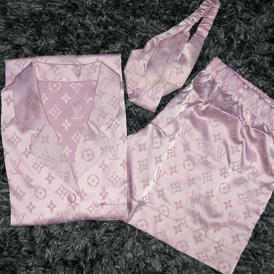 Image of Pink LV Sleep Set