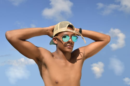 Image of " La plage" Sunglasses Ocean Blue
