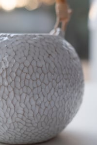 Image 4 of Théière hérisson en grès