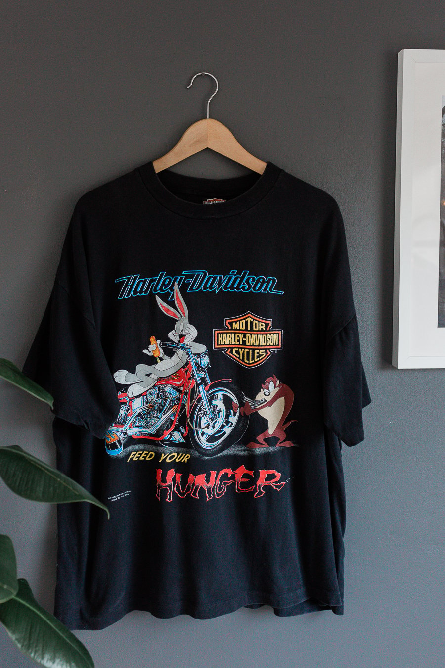 Image of Vintage 93' Harley Davidson x Looney Tunes 