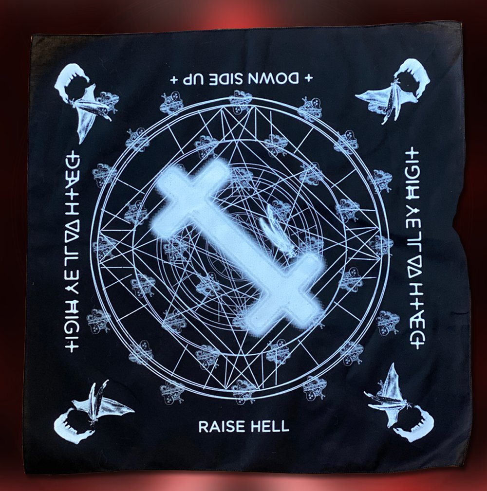 HELL SIDE UP BANDANA