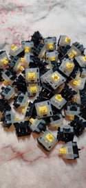 Gateron Yellow Milky (70/90/110 switches)
