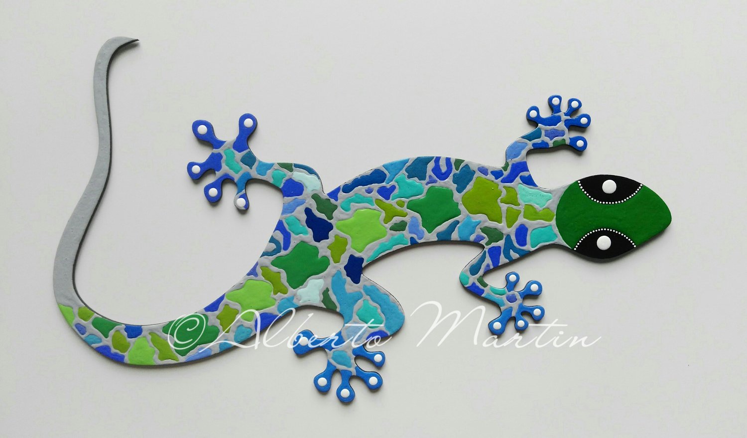 Image of Lizard - Gecko 7/ dot art mdf/ handpainted/ Gift ideas/ by Alberto Martin