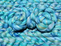 Image 1 of 4 ounces Waters Edge NEW Custom Blend Merino Combed Top ON SALE
