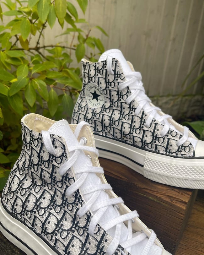 Converse - Black Dior