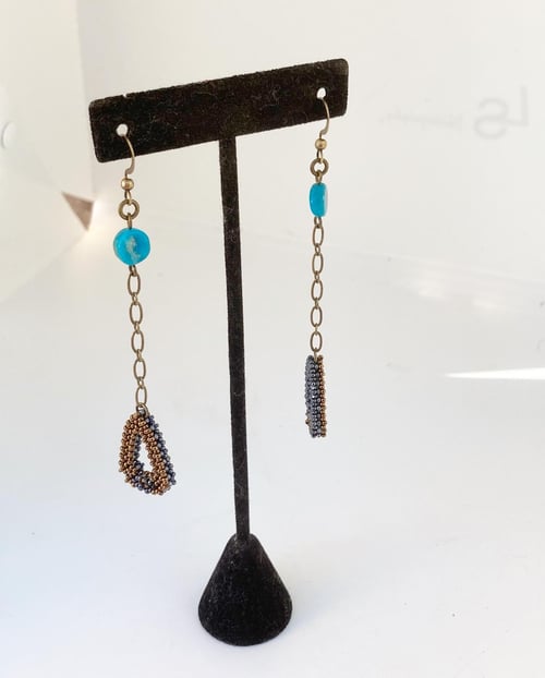 Image of Beaded arrowhead earrings (reversible) 