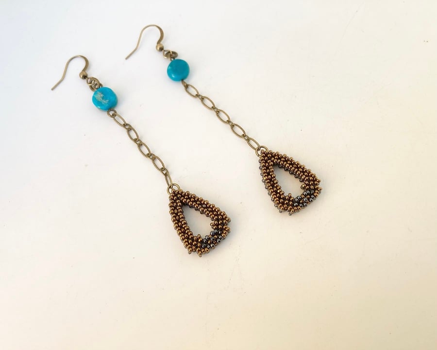 Image of Beaded arrowhead earrings (reversible) 